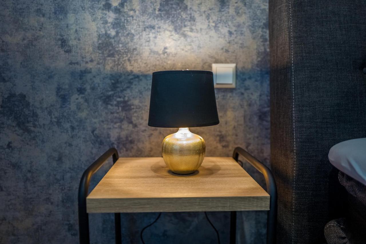 Modernes Apartment In Zentrumsnaehe Mit Eigenem Stellplatz Baden-Baden Kültér fotó