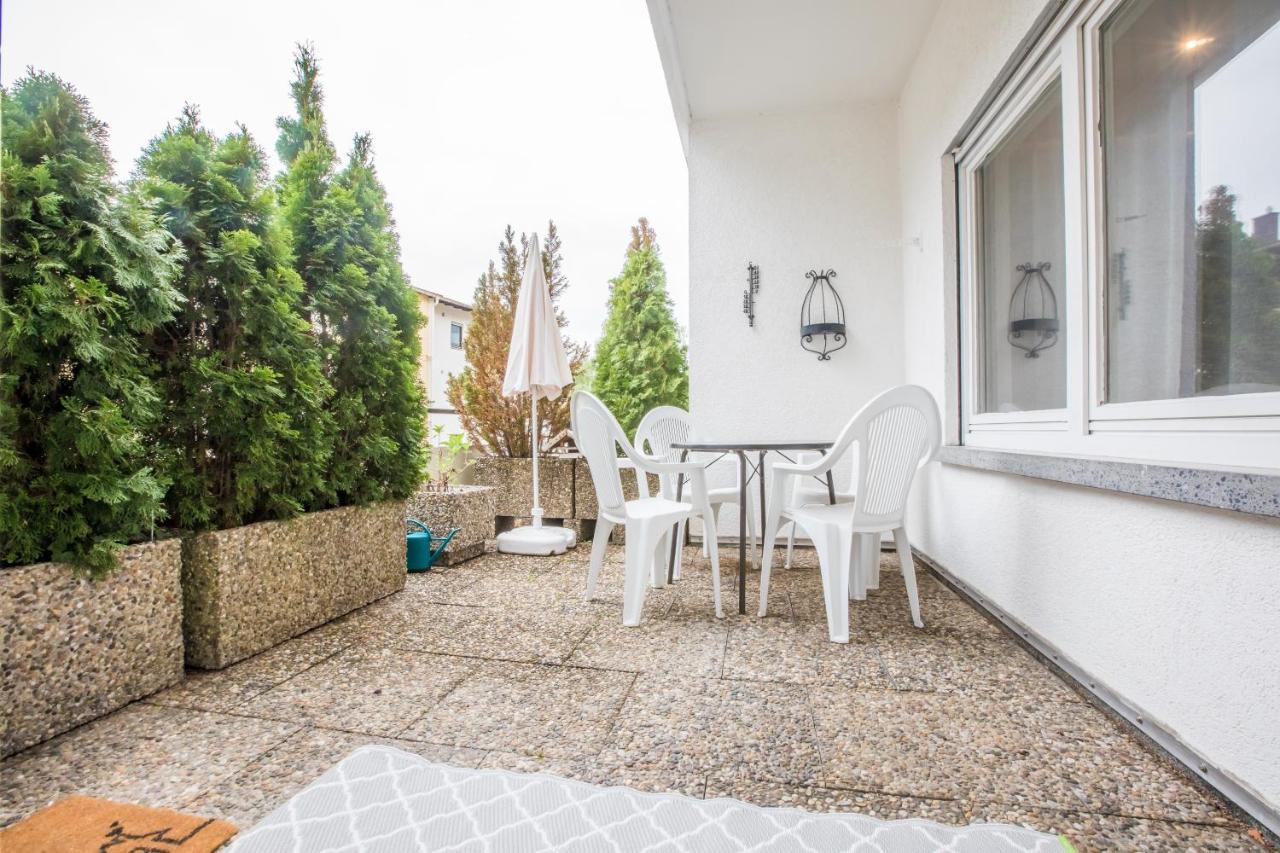 Modernes Apartment In Zentrumsnaehe Mit Eigenem Stellplatz Baden-Baden Kültér fotó