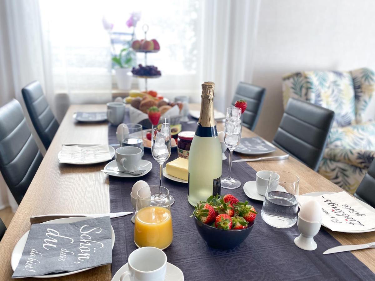 Modernes Apartment In Zentrumsnaehe Mit Eigenem Stellplatz Baden-Baden Kültér fotó
